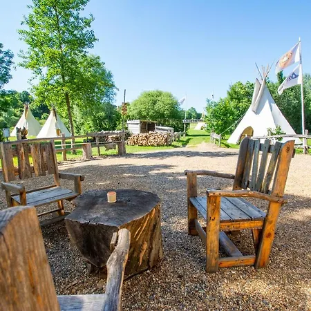 Campingplads Les Tipis Du Bonheur De Vivre Brûlon
