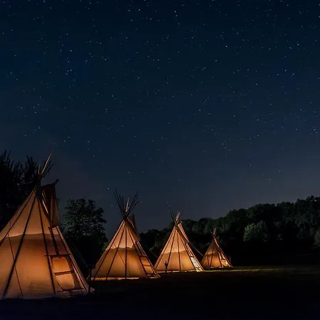 Les Tipis Du Bonheur De Vivre *