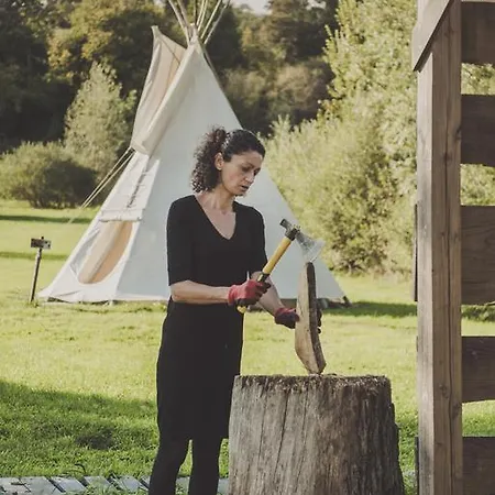 Campingplads Les Tipis Du Bonheur De Vivre Brûlon