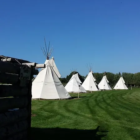 Les Tipis Du Bonheur De Vivre Brûlon